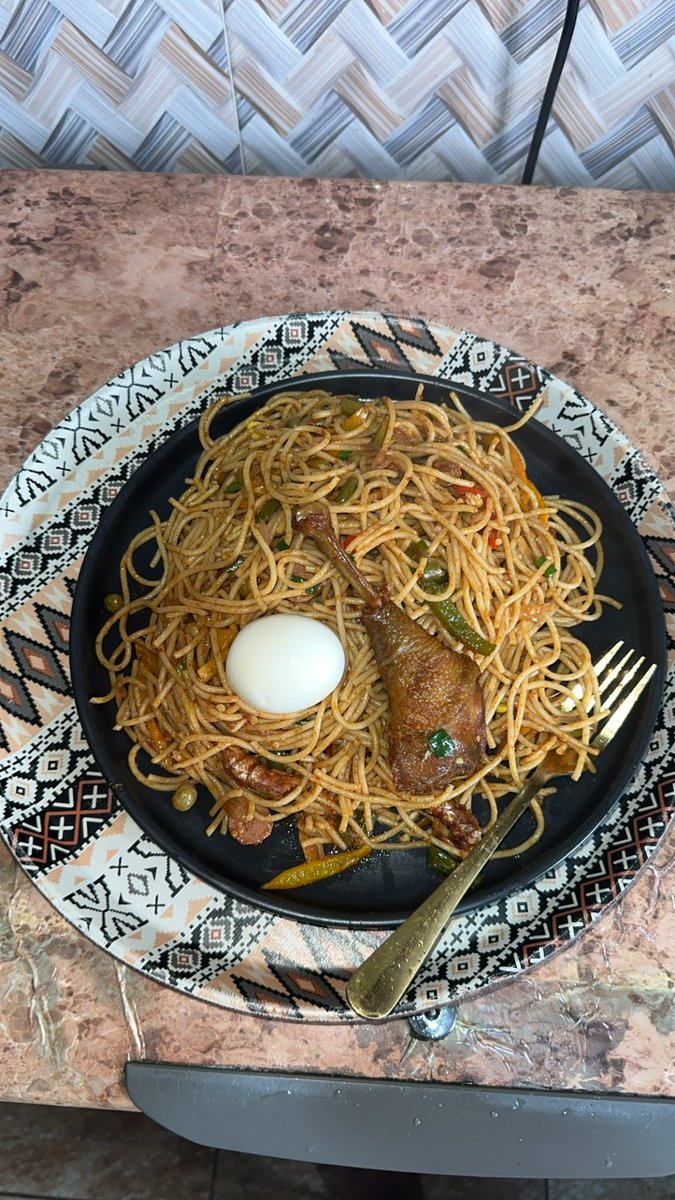 Aunty_Akanke's tweet photo. Pasta 🍝 kinda day 😋 …………. https://t.co/AgeiAyg6yh