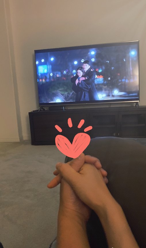 MarcenePeaiz's tweet photo. Missing the person who’s miles away but still fills every corner of my day—texts, late-night calls, and silly shared moments make the distance feel tiny. https://t.co/q0o3fFyjTL