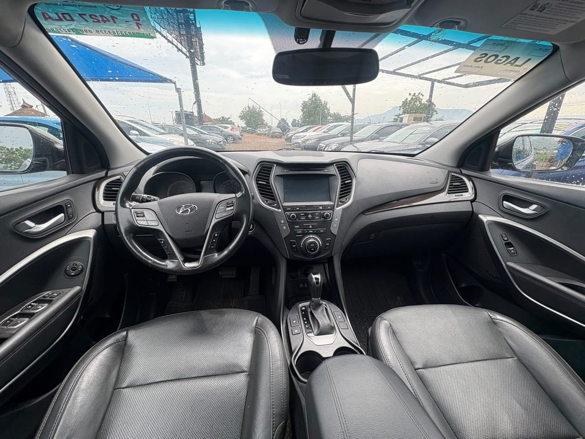 ONardo_90's tweet photo. @Carsnationn Owner need money nooooow 
Direct Belgium 2017 Santa FE Sport 
Fullest option
Untampered engine and gear
2026 duty 
15M
Bring ur reasonable offer let deal 
Kubwa Abuja https://t.co/ZK1bLYlXCI