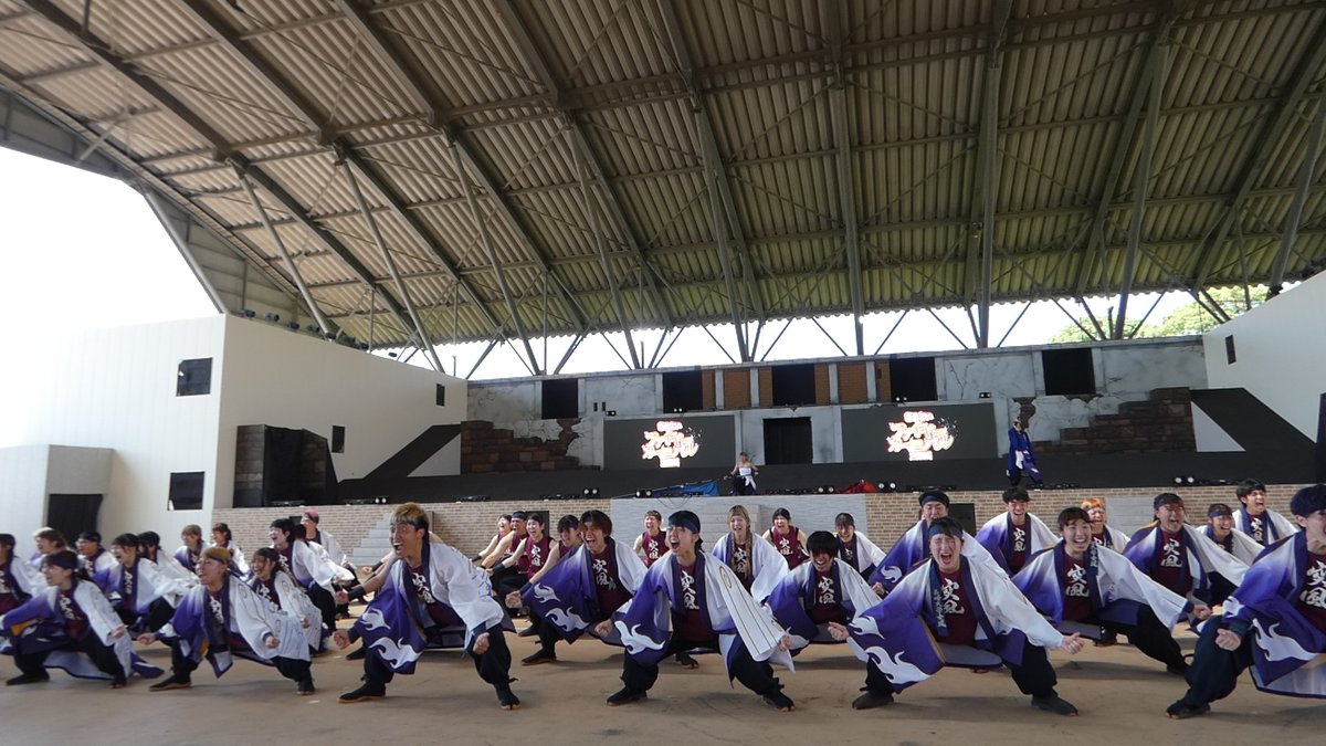 529sf's tweet photo. 長崎大学 突風 
さのよいファイヤーカーニバル 2026/07/19 レインボードーム会場 https://t.co/vOf48qo9iV @YouTubeより 

「導 (みちしるべ)」踊り納め、気合い十分ですね。 
#長崎大学  #突風  #さのよいファイヤーカーニバル  #よさこい #yosakoi https://t.co/opJoDb1iuC