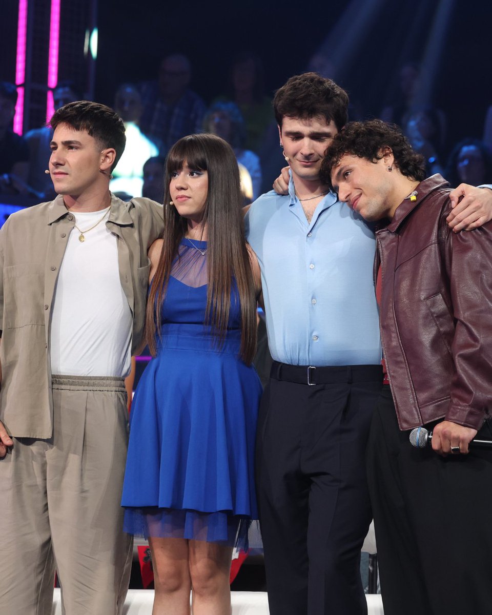 OT_Oficial's tweet photo. Hace UN AÑO empezaba #OT2025 con una GALA 0 muy emocionante en la que se vivieron momentos inolvidables que nos pusieron a todos la piel de gallina 💙😭 Ojalá poder volver a ese día y vivirlo todo de nuevo 🫂 https://t.co/25OgYKeOWA