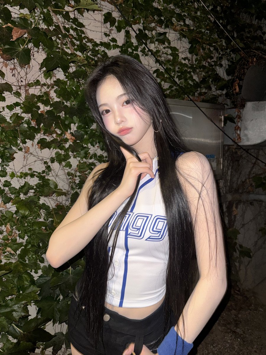 ianpicts's tweet photo. weverse update ♡ #ian 
https://t.co/oewPYqC0md