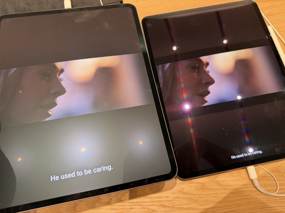 kinyanjui_munga's tweet photo. @UniverseIce Nano texture coating was a huge mistake. Look at the ipad with nano texture display vs one without. The difference is clear https://t.co/4ZEsWO2crv