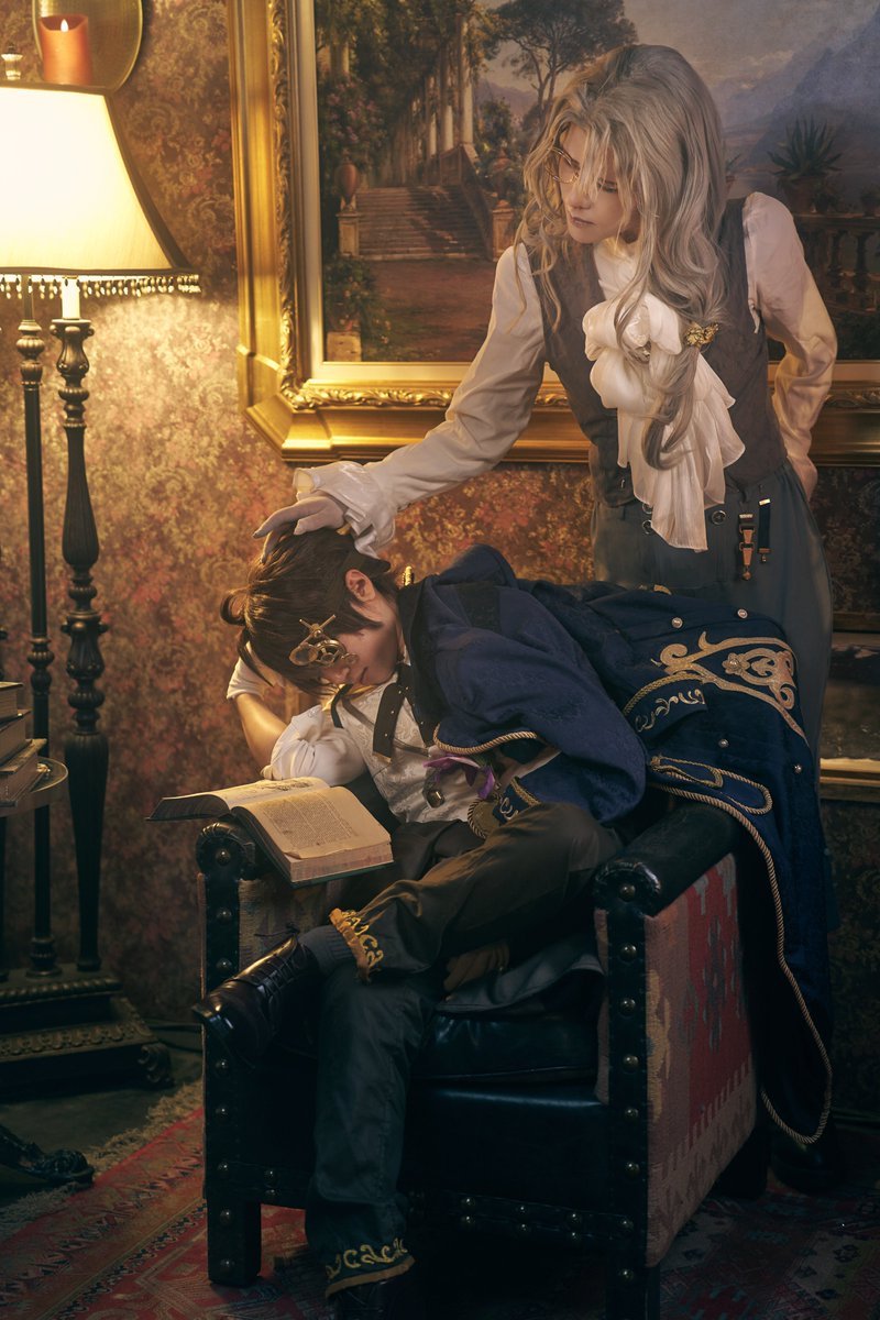 to_date_kenjyo's tweet photo. 【第五人格Cosplay/IdentityⅤ コス】
【隠者＆「囚人」/始業式＆卒業の日】
──────────

"君の見る夢が
美しいものでありますように"

──────────

⛓️(@sprekelia_rai )
Photo (@Arthur_Gray )
Studio(@studiosctGATE ) https://t.co/CRLXwTeYJH