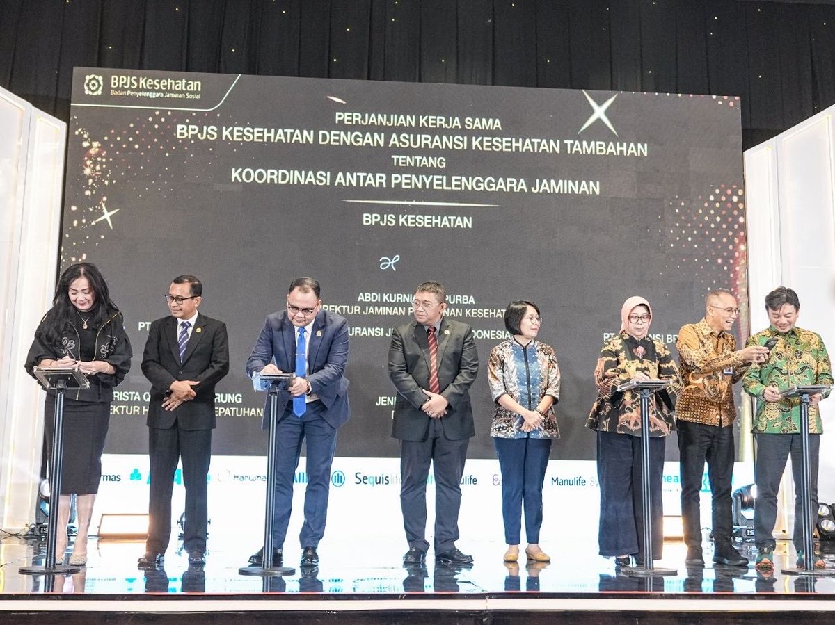 cakimiNOW's tweet photo. 98,02% penduduk sudah terlindungi JKN (Jaminan Kesehatan Nasional) . Ukuran keberhasilan JKN harus melampaui jumlah masyarakat yang terdaftar, tetapi harus mengukur seberapa cepat dan bermutu masyarakat dilayani ketika sakit.

Ini berarti agenda JKN harus diperkuat pada akses, mutu layanan primer, pemerataan faskes, dan integritas tata kelola. Faskes tingkat pertama adalah titik tempat kebijakan JKN benar-benar dirasakan masyarakat.

Universal Health Coverage harus berarti universal access to quality care. Coverage tanpa layanan yang bermutu belum cukup untuk memastikan kesehatan menjadi hak yang benar-benar dirasakan seluruh rakyat.