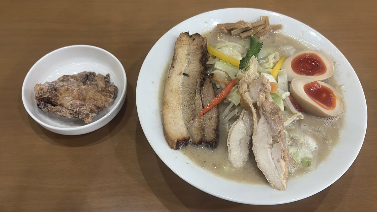 koolking1984's tweet photo. 遊大タンメンを食べに週末行ってきました。途中少し泣きそうになりました。
変わらず美味しかった😭唐揚げも。唐揚げも辞めちゃうのかな。。。
店主さんお体に気をつけて。 https://t.co/I06MRLqRry