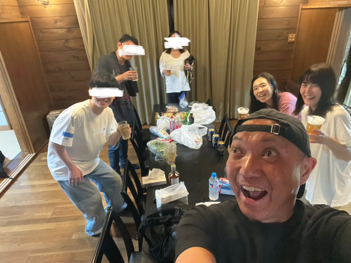 gogopiromi's tweet photo. ジンセイプロ初めてのお米作り YouTube配信！続編
第2弾ですが天候不順と所属タレントとのスケジュールが合わず3名タレント参加のみ(スタッフ４名)のズッコケ 
波瀾万丈すぎる動画をお楽しみください！
YouTube 配信で６年ぶり恒例ジンセイプロお笑い研修旅行小復活！！
https://t.co/EXQMRs2GE5 https://t.co/DQeMssQeR2