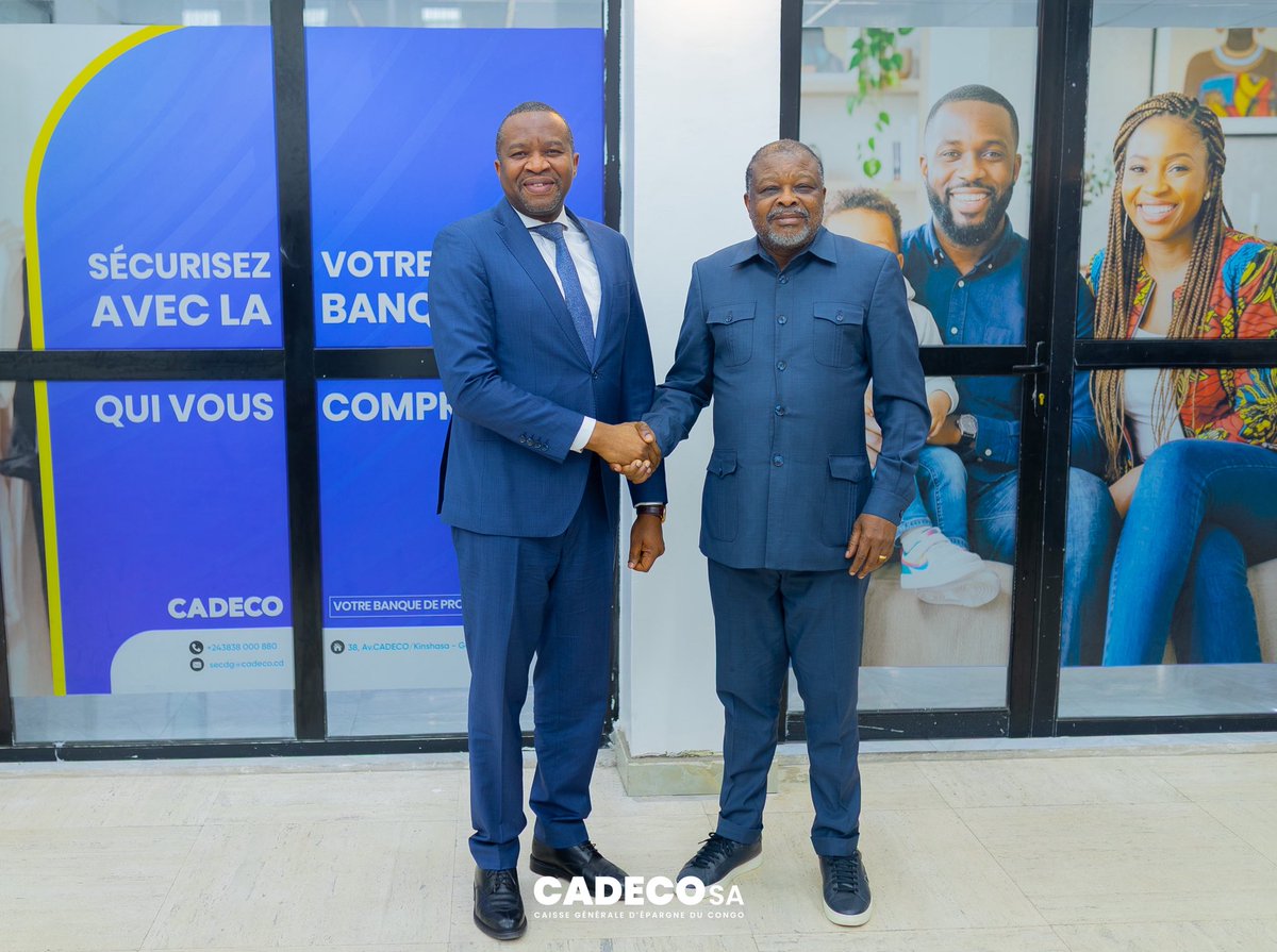 cadeco_sa's tweet photo. CADECO–Kwango | La dynamique se poursuit. Une deuxième rencontre entre le DG Célestin Mukeba Muntuabu et le Gouverneur Willy Bitwisila Lusundji marque une nouvelle étape vers le déploiement de la CADECO et la paie de proximité au Kwango.
#CADECO #Kwango #RDC https://t.co/JFlvkDtv7R