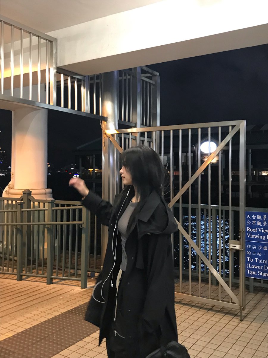 ahyeoniie's tweet photo. with ma HK dump ✨

#AHYEON #아현 #郑雅贤 #アヒョン
#BABYMONSTER #베이비몬스타 https://t.co/7eSK8EFOtW