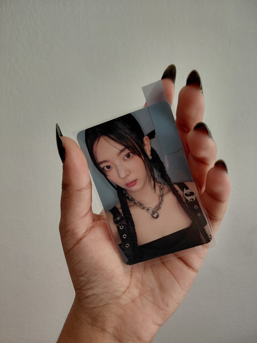 clltwlia's tweet photo. #happymail 
       ꒰ᐢ. .ᐢ꒱₊ feedback extremamente positivo para ana @nishibrasileiro , fizemos essa troca de maneira super tranquila, o envio foi muito rapido e a lia chegou em segurança recheada de brindes!  ♡ https://t.co/UBmzmyQeXb