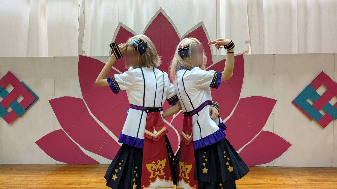 TokumeiBananaou's tweet photo. 3年間の寺マスライフも遂に終わり

先輩、同期、後輩に巡り会えて

今年はマスを引っ張るリーダーとして

みるくと一緒に電波感傷を踊りきれて

最後のM@STERPIECEで心の底から泣けて

寺マスに出会えて、本当に良かった

この思い出、経験は絶対に忘れない

3年間、本当にありがとうございました！！ https://t.co/aAfm7HUbGQ