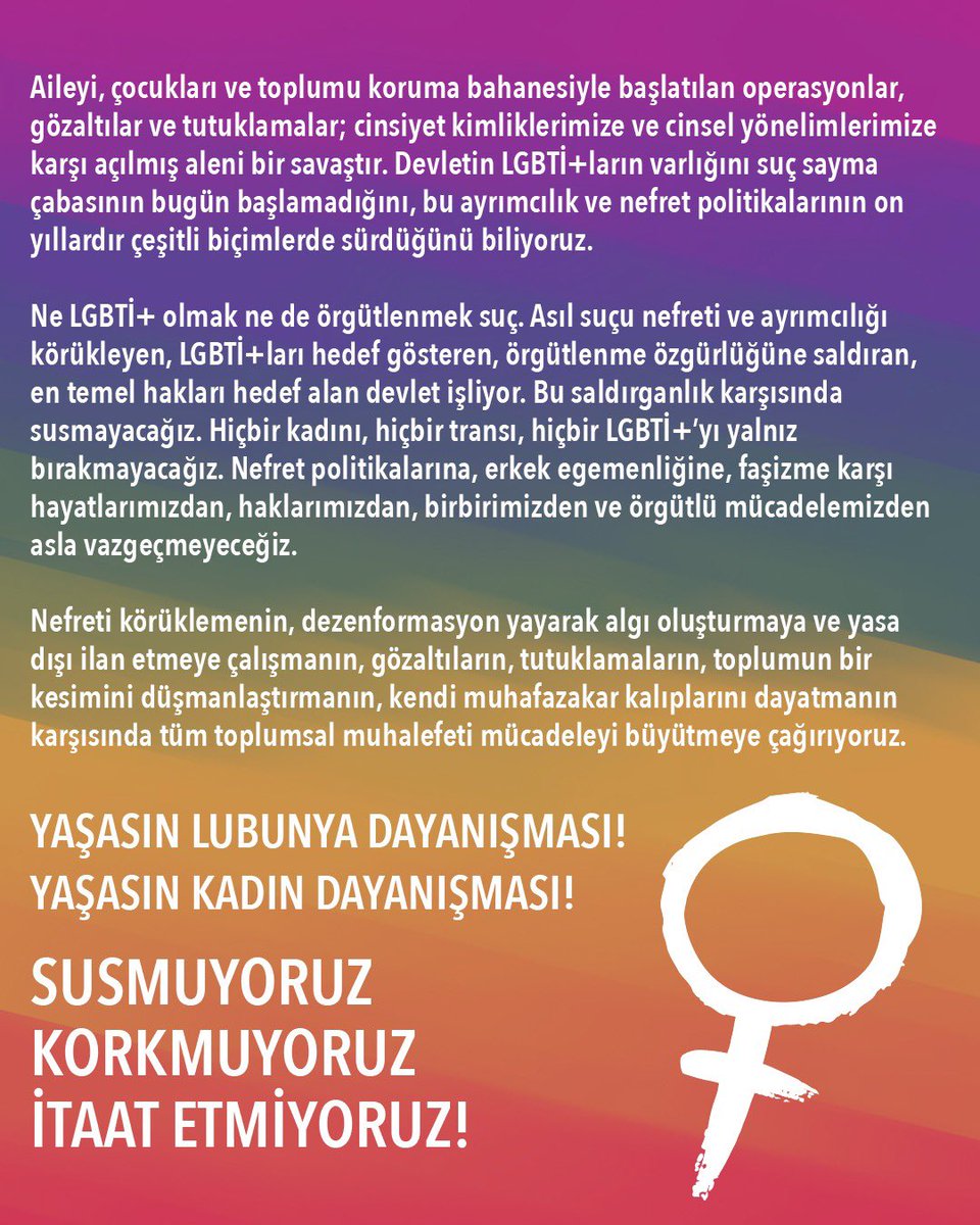aralikfeminist2's tweet photo. LGBTİ+’ları hedef alan saldırılara karşı bugün Çağlayan Adliyesi önünde yapmak istediğimiz basın açıklaması polis saldırısıyla engellendi; kadınlar, lubunyalar ve emek-demokrasi güçlerinden çok sayıda arkadaşımız gözaltına alındı.

Engellenen basın açıklamamızı paylaşıyoruz.👇 https://t.co/hVwdVpUjGm