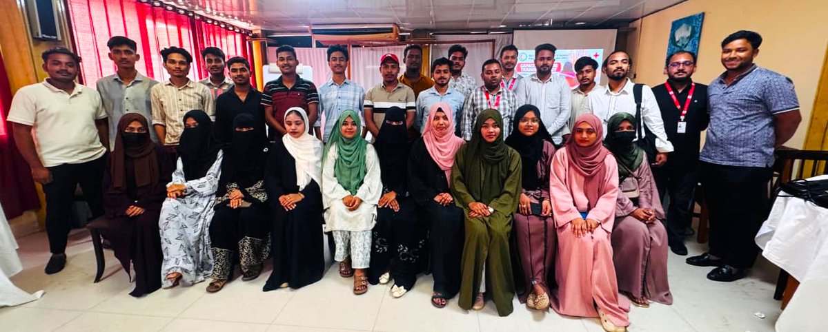 BDRCS1's tweet photo. ๐100 #RedCrescentYouth trained in data collection, protection, IM & basic #MEL.
With @roteskreuz_de support, @BDRCS1 completed 5 batches, strengthening RCY skills to support assessments & survey for displaced Camp & host communities in #CoxsBazar.
#HumanitarianResponse
@ifrc https://t.co/8JZIB7ApmE
