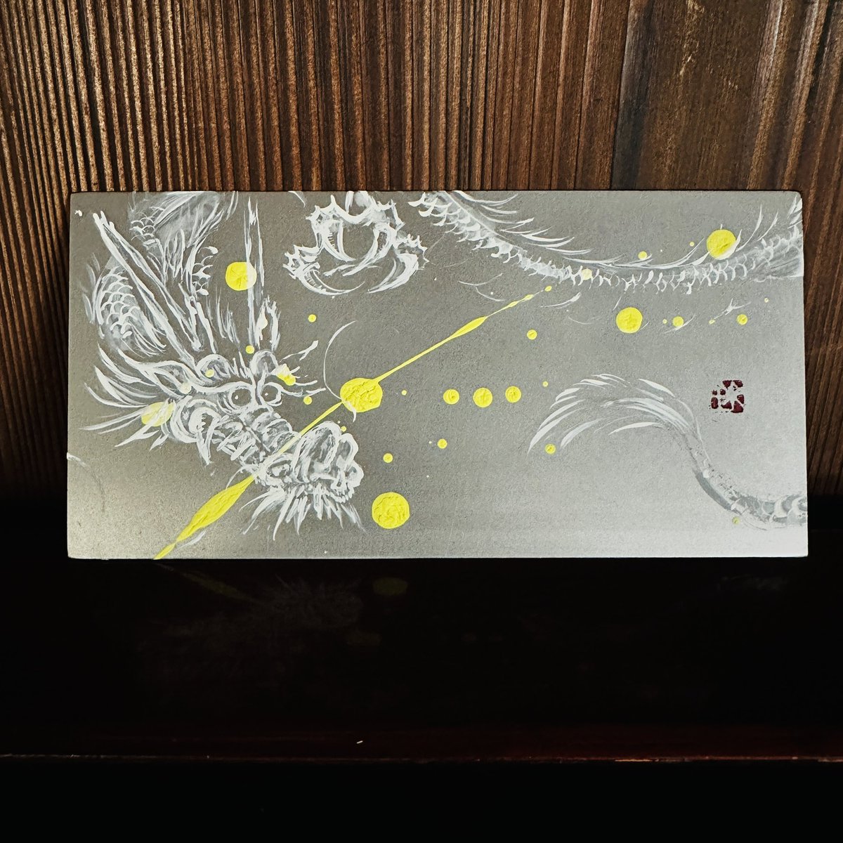 Wazen_studio's tweet photo. 鉄板作品たち
今回の発見は、鉄板に印が押せたことです！夜寝ながら思いついて、朝やってみたらできたので、おぉー！と思いました https://t.co/RbQ3jwQijk