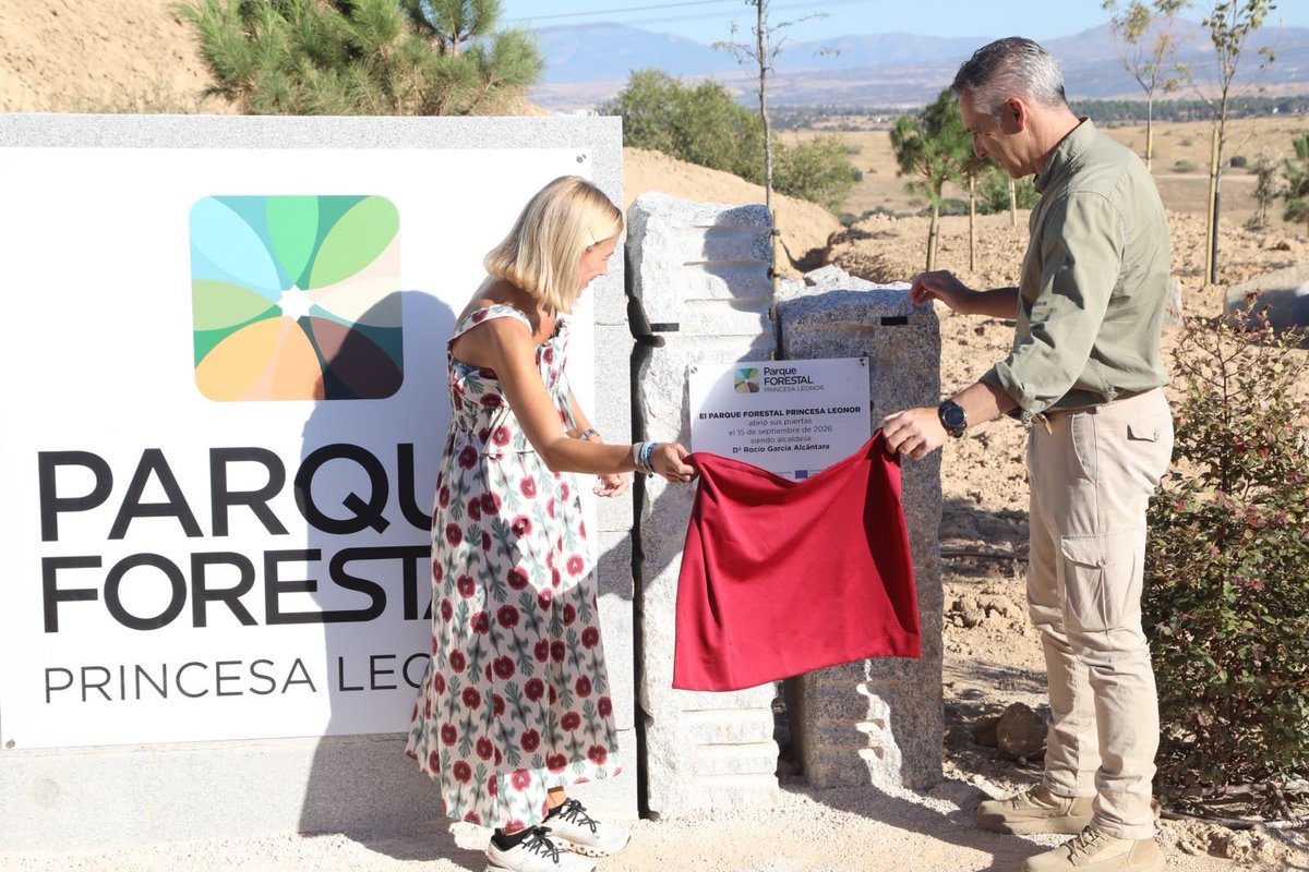 RocioGAlcantara's tweet photo. 🌱 INAUGURACIÓN PARQUE FORESTAL PRINCESA LEONOR 

🌳 Hoy Alcobendas inaugura junto al consejero de la @ComunidadMadrid , @CarlosNovilloPi , un nuevo pulmón verde. https://t.co/wr5ORE6Rgs