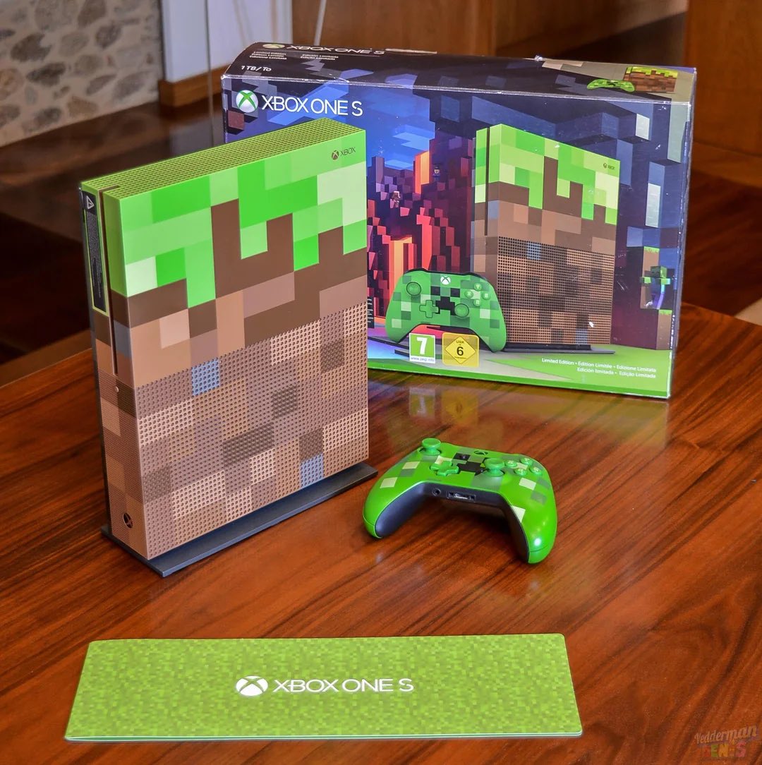 Rizhick666's tweet photo. Походу реально надо пересаживаться на Xbox. Sony творят полнейшую дичь от которой им же самим будет хуже. Поэтому буду покупать себе на Новый год подарунок, пока что решил взять такой. Прикольный, правда бушный, но буду с кайфом в форзу и гирсы гонять. https://t.co/unnqTV2PfN