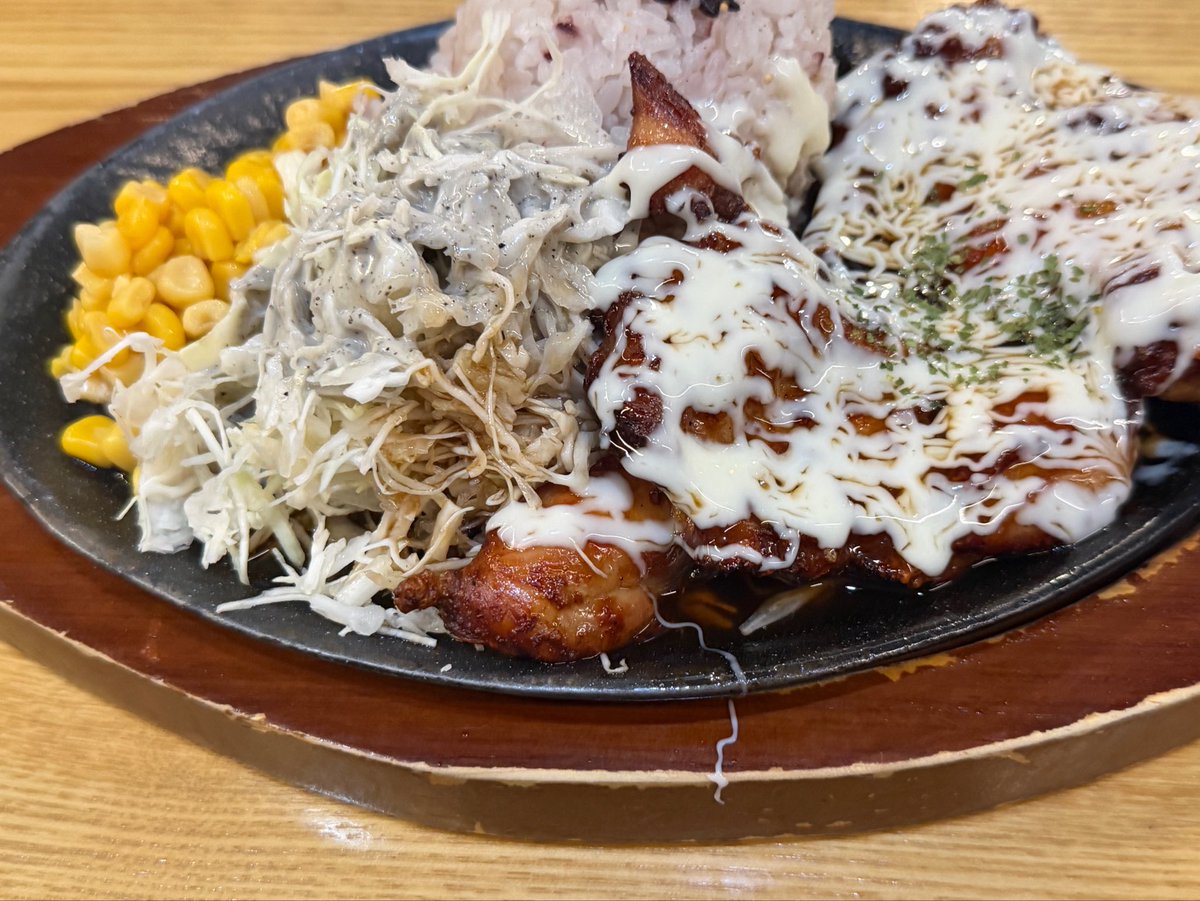 covoxo2's tweet photo. 요즘 치폴레옹 왤케 마딧음 https://t.co/jVoLb0T76Q