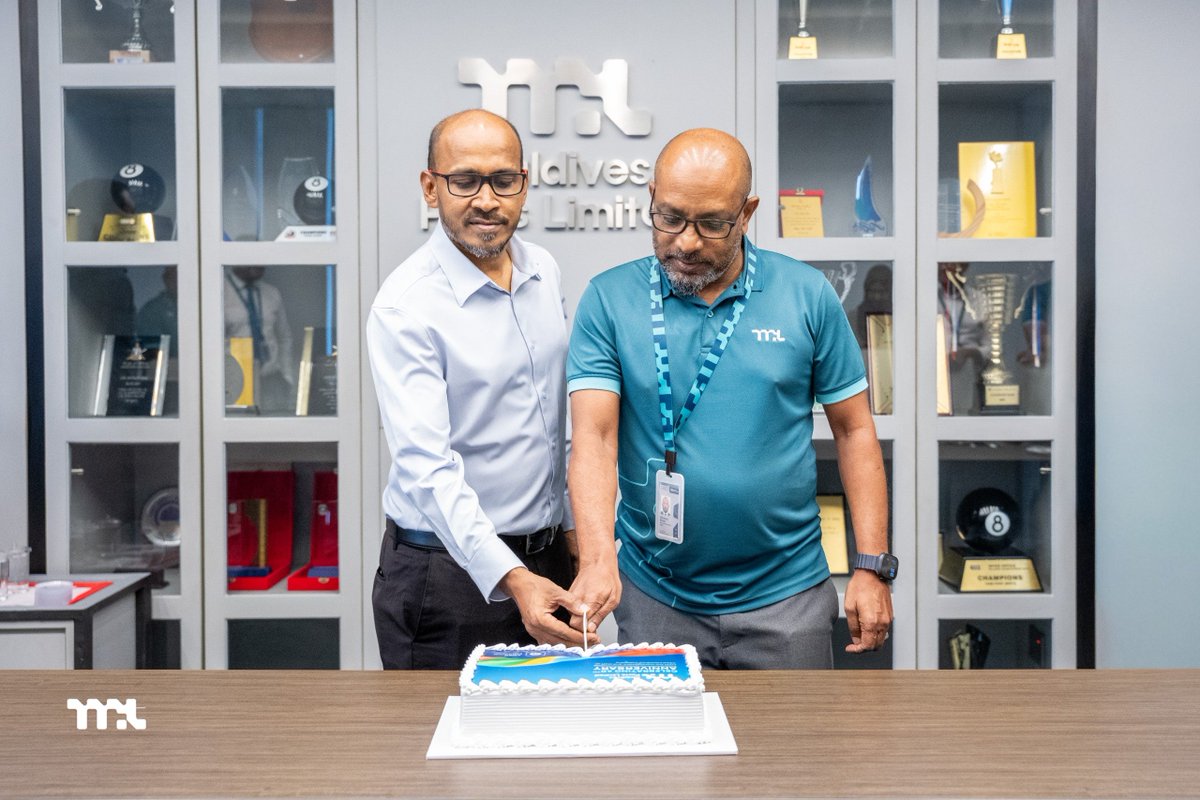Portmv's tweet photo. Thank you to @alliedmv for visiting us and sharing their warm wishes as we celebrate 40 years of Maldives Ports Limited. 

We truly appreciate the thoughtful gesture as we mark this special milestone together.

#MPL #MaldivesPortsLimited #Bandharah40 #AlliedInsurance #MPLHidhumathugaa