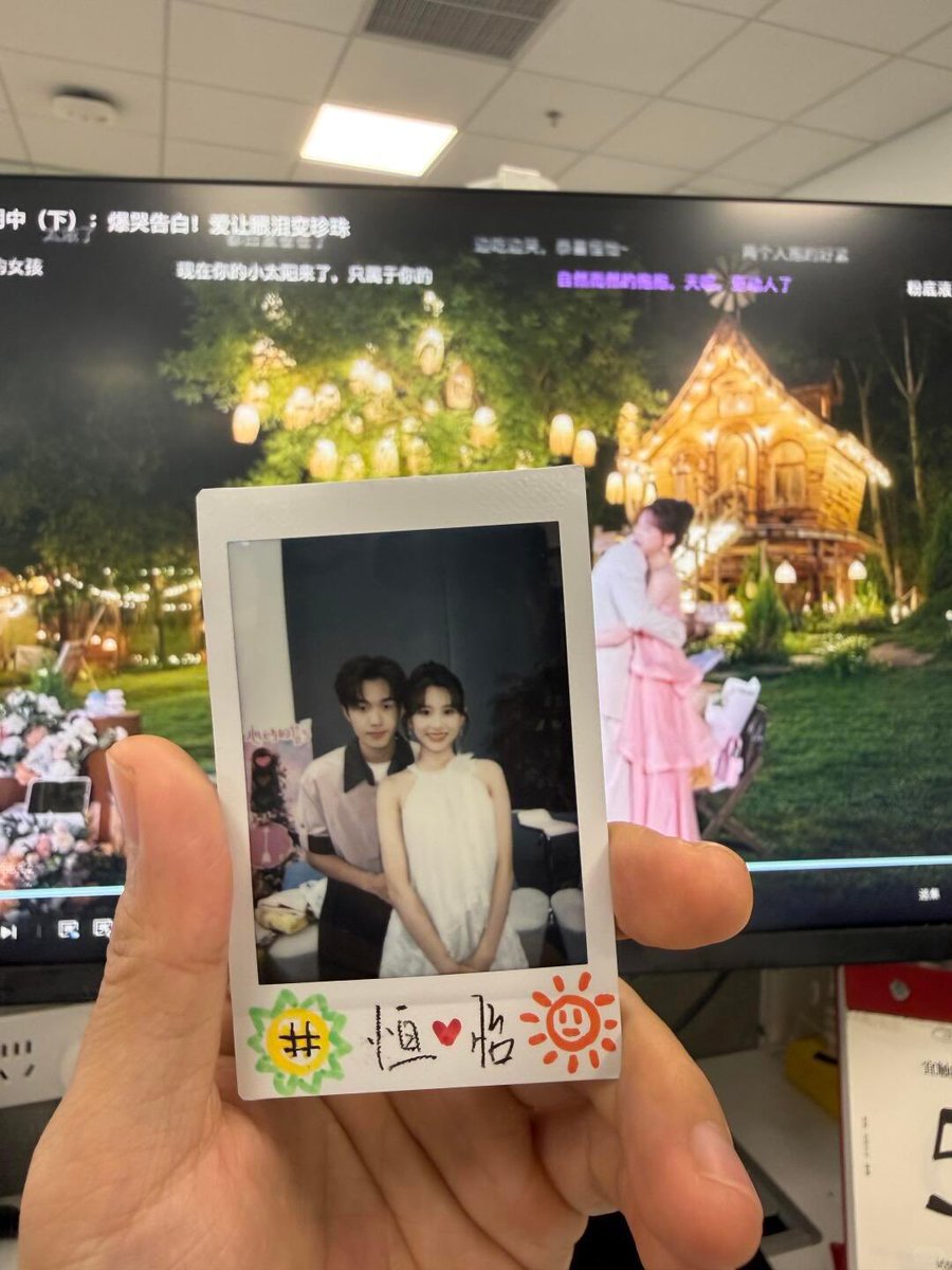bensin_3's tweet photo. จะกริ๊ดดด เค้าสปอยตั้งแต่ไลฟ์สด 🥹🌻☀️🦊🐰 

#heartsignals9 https://t.co/sEBEhjb8n8