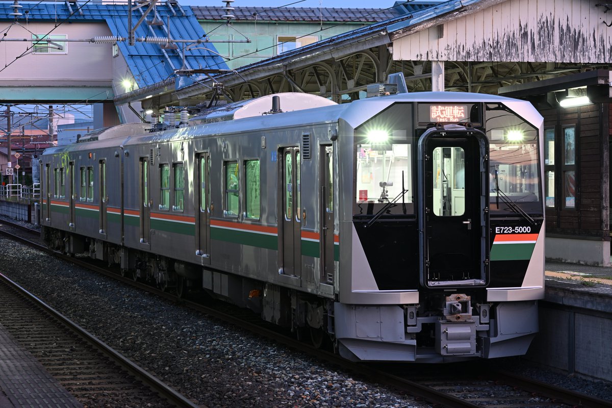 uzen_653's tweet photo. E723系B-1編成 
試運転 https://t.co/GiP2SrN8rn