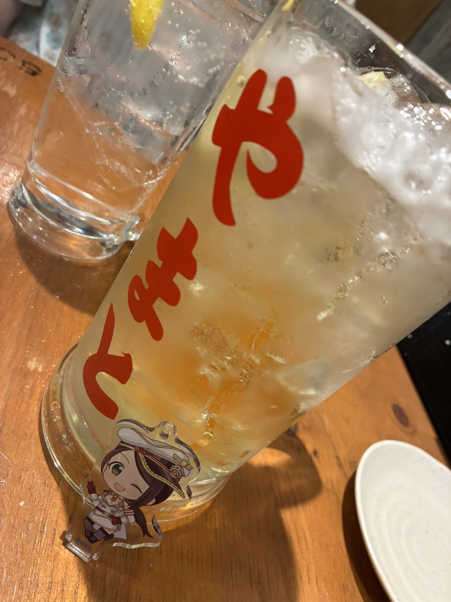 southern10000's tweet photo. 休日前、やまとで優勝🍺

亜季、やまとだよ🔫💪
やまと、亜季だよ🍺🍷 https://t.co/v1aOYAV1Td