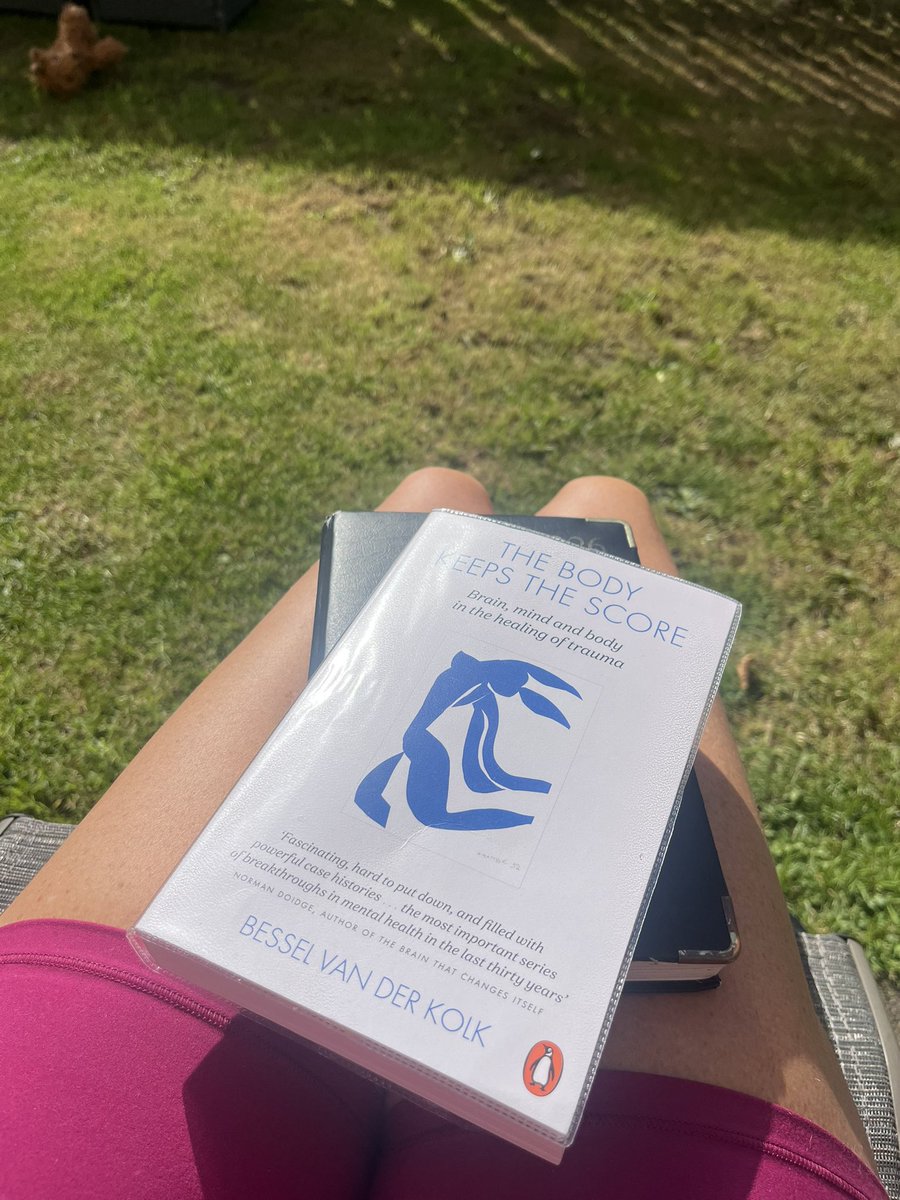 NatCounsellingS's tweet photo. I’ve read this book before but it literally jumped out the shelf at me so I know when the universe has some learning to do to follow the initiative 🤍 #thebodykeepsthescore #trauma #traumahealing 💪🏼 https://t.co/XV2AsM7iGQ