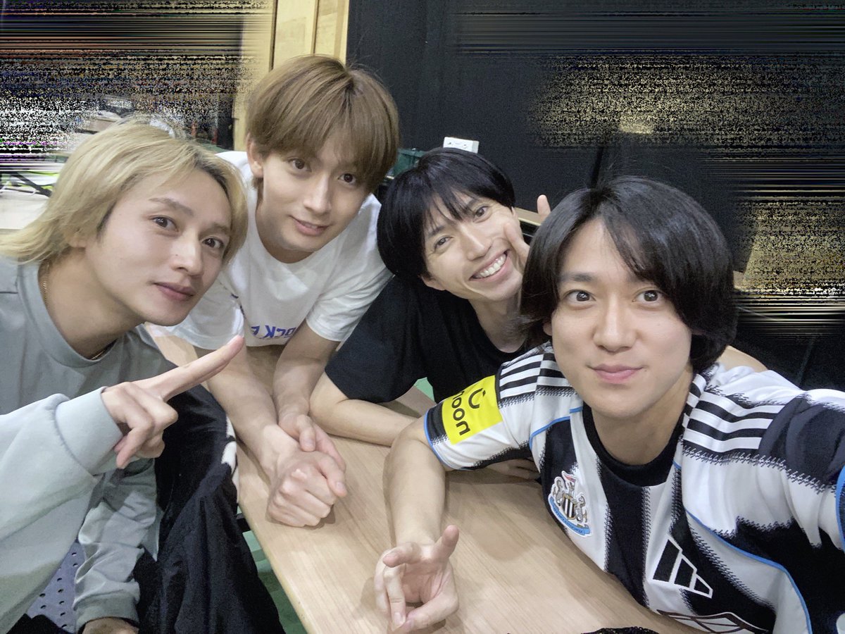 kenzzoy's tweet photo. #ブルステ
 
今日も試合をつけていただき
出てないシーンはずっと見ちゃう⚽️

素敵なみなさまと。

エゴさがすごい。

#BlueLock #ブルーロック #エゴい https://t.co/f0ug1QZnY2