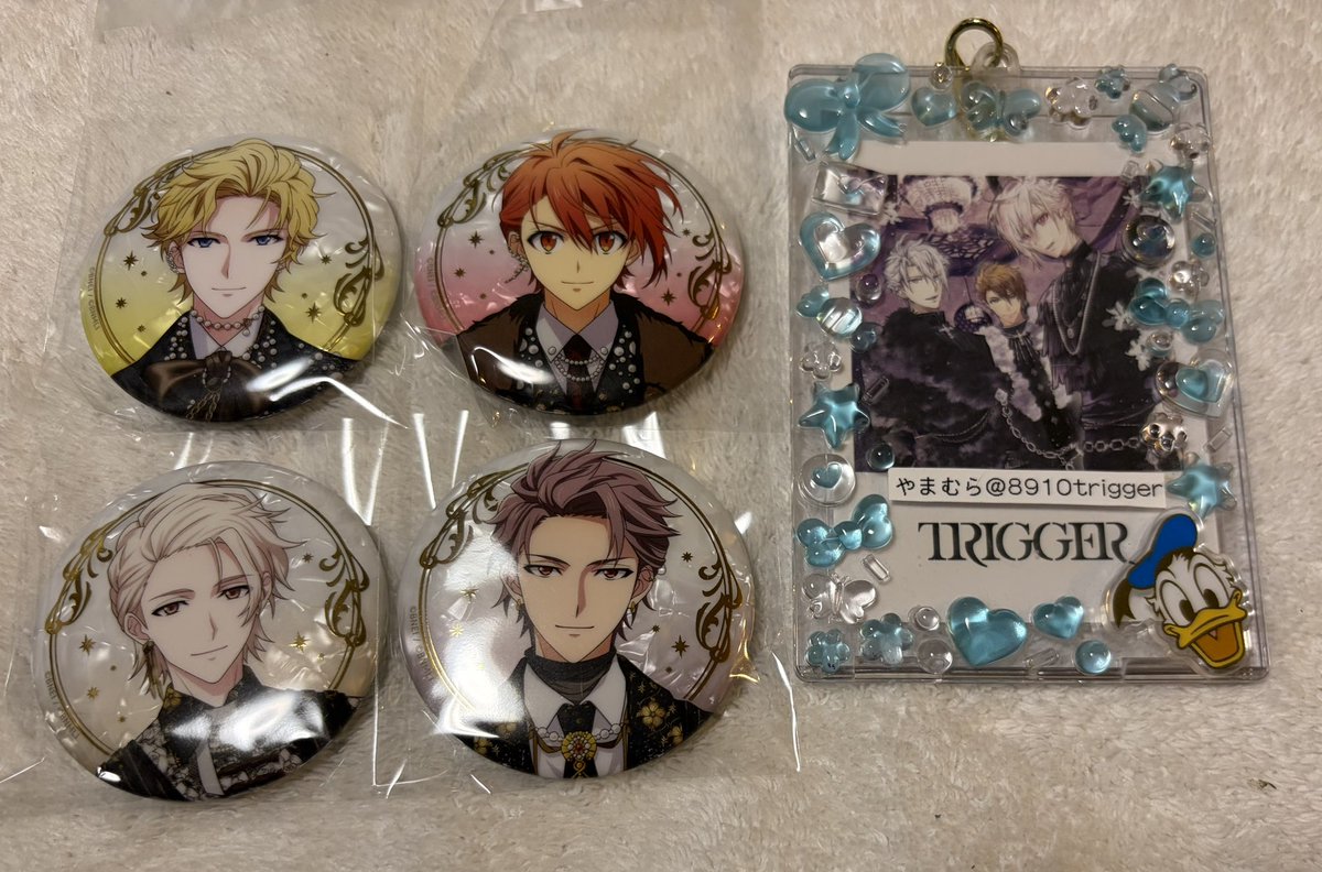 8910trigger's tweet photo. 【譲渡】アイドリッシュセブン  
アイナナ  EXPO 缶バッジ　A B
DECENNIUM

【譲】　ナギ　陸　巳波　虎於

【求】　定価(550円)＋送料

お探しの方がいらっしゃいましたら
お声掛けください。
よろしくお願いいたします。 https://t.co/4g9b9Ka90h