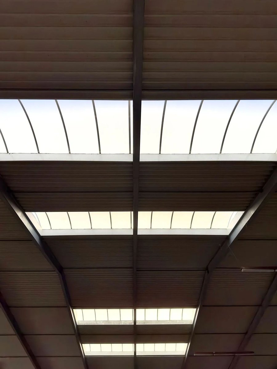 pqbasileus's tweet photo. Nuevo Artículo en la web sobre el techo radiante-refrigerante. Una solución ingeniosa para climatizar sin resecar el ambiente.
https://t.co/YN5kqIv9zF 
#climatizacion #techoradiante #higrotermia #aerotermia https://t.co/3d5OslUfVN
