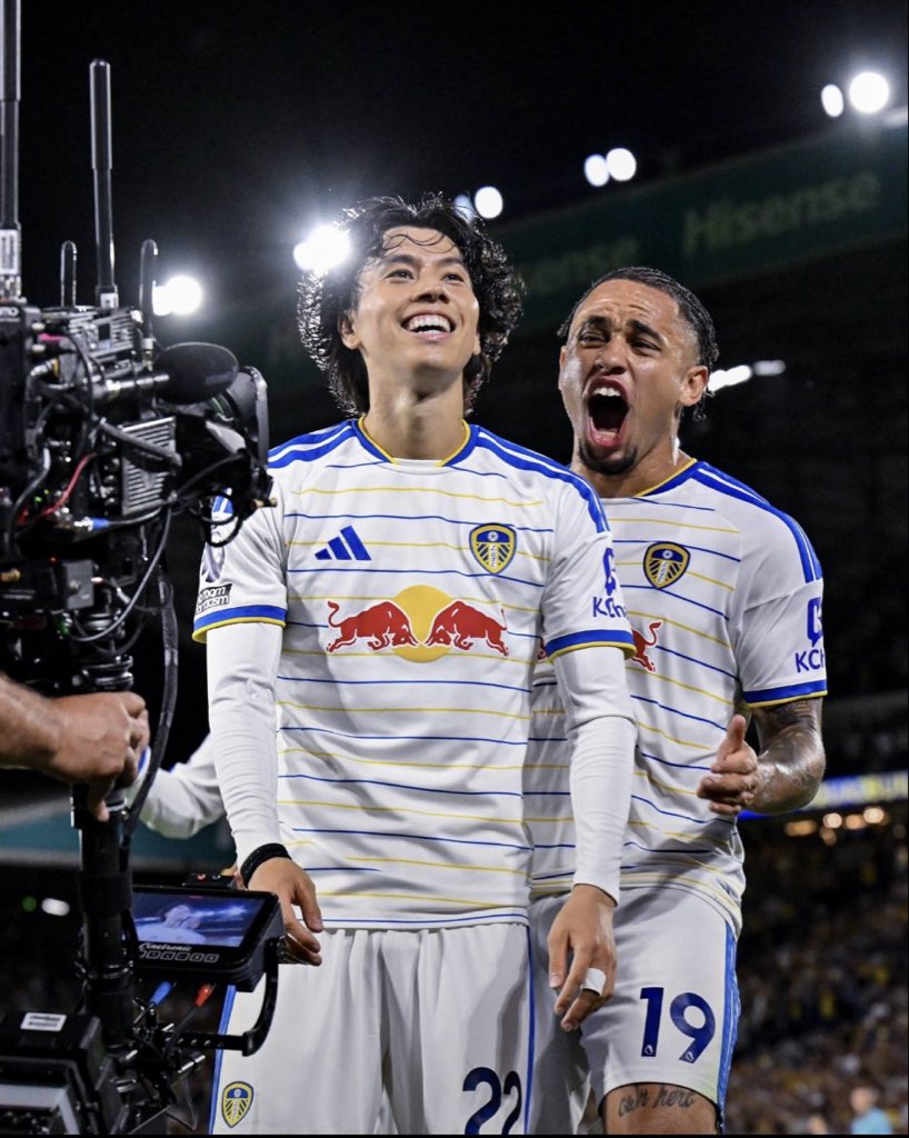 Fooootest's tweet photo. 【エランド・ロードの申し子】

田中碧が出場したエランド・ロードでの試合はいまだ無敗で“勝率は92.3%” 🇯🇵🔥

🏟️ 26試合
✅ 24勝
🤝 2分
❌ 0敗 https://t.co/ctiJrOeFvF