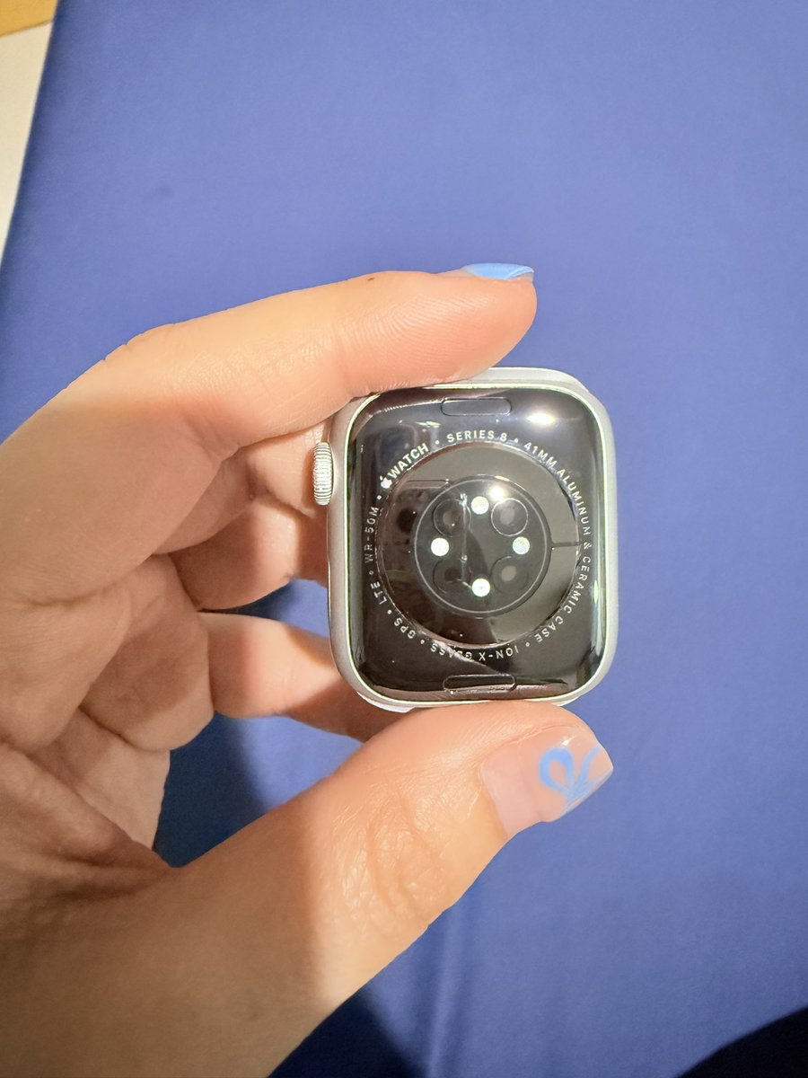 aamazing_pp's tweet photo. ส่งต่อ Apple Watch Series8 • GPS+Cellular

• 41mm สี Silver
• สาย 2 Size M/L (สาย L ยังไม่เคยใช้)
• มีสายชาร์จ อุปกรณ์เดิมแท้
• สุขภาพแบต 93% 
• สภาพ 90%
📌ราคา 4,200 บาท พร้อมโอนลดได้ค่ะ
ส่งฟรีค่ะ

#ส่งต่อapplewatch #AppleWatchมือสอง #AppleWatchมือ2 #นาฬิกามือสอง https://t.co/Ao1XlTDFLS