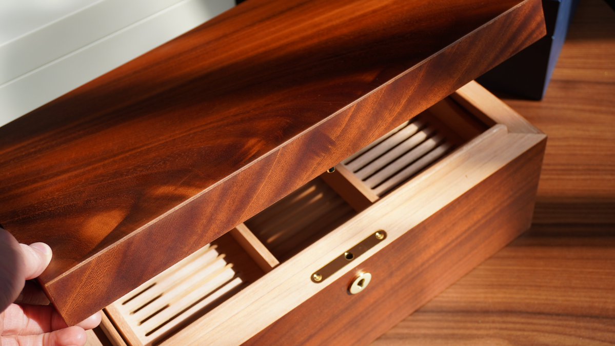 CGarsLtd's tweet photo. 20% OFF ADORINI HUMIDORS!

Looking for the perfect humidor? Now’s the time to upgrade.

Shop now: https://t.co/dHXkt8DW3F

The Adorini story

Founded in Germany in 1999, Adorini has grown into one of the world's leading humidor brands, combining premium materials, innovative design and meticulous craftsmanship.

From their signature RibTech ventilation system to precision hygrometers and advanced humidification, Adorini humidors are designed to give your cigars the conditions they need to be stored and matured properly.

Premium quality. Smart design. Built for cigar lovers.

Offer ends 10pm tonight - 15.09.26

#Adorini #Humidor #Cigars #CigarLife #Sale