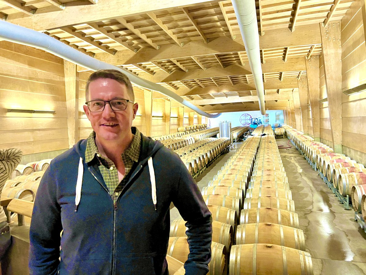TXWineLover's tweet photo. The September Winemaker Profile features Landon Winery's head winemaker, Jason Dodson. Jason produces the wine behind the state's most tasting rooms. CLICK THE LINK https://t.co/7xYfwoDm6v TO READ IT https://t.co/KcF8JYI8iJ