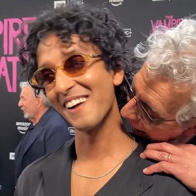 ArmandTriptych's tweet photo. rizz vs sexual harassment https://t.co/1kjwQAoSdJ