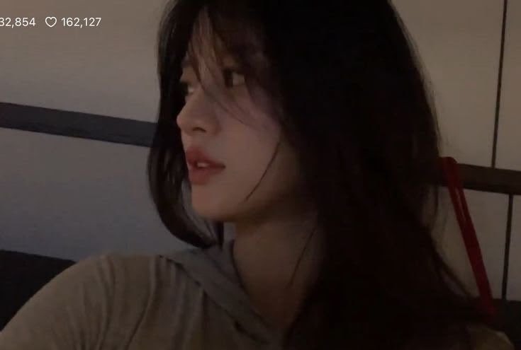 minjuspic's tweet photo. girlfriend https://t.co/S1OXBOtXbN