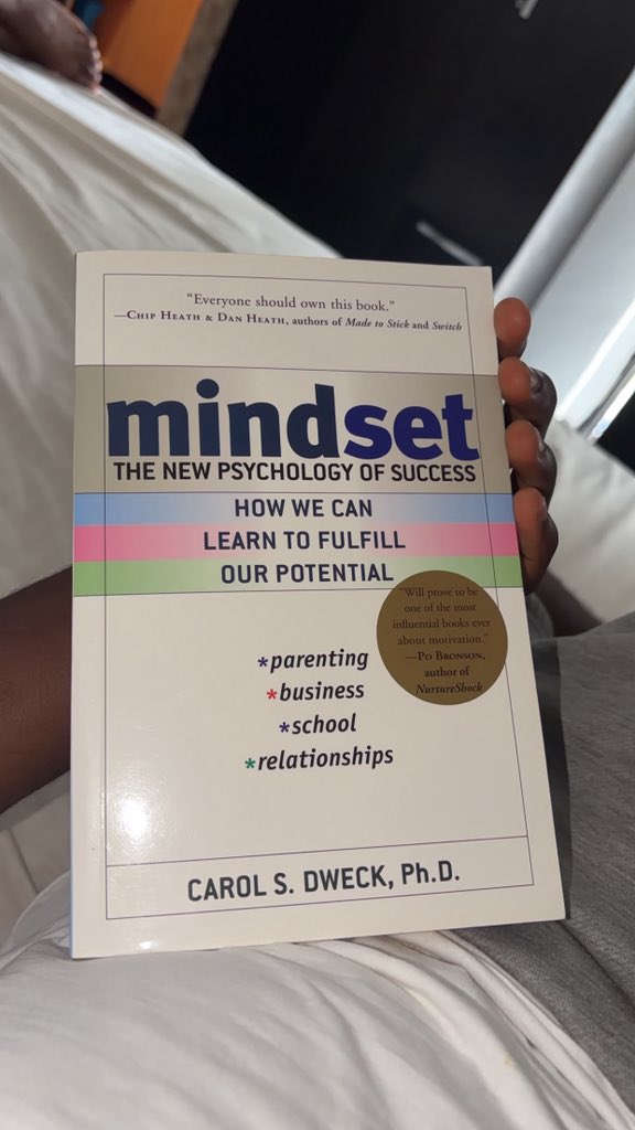 YehzanHQ's tweet photo. Go get a book and start reading, it helps a lot.🤗 https://t.co/Z866zJbBce