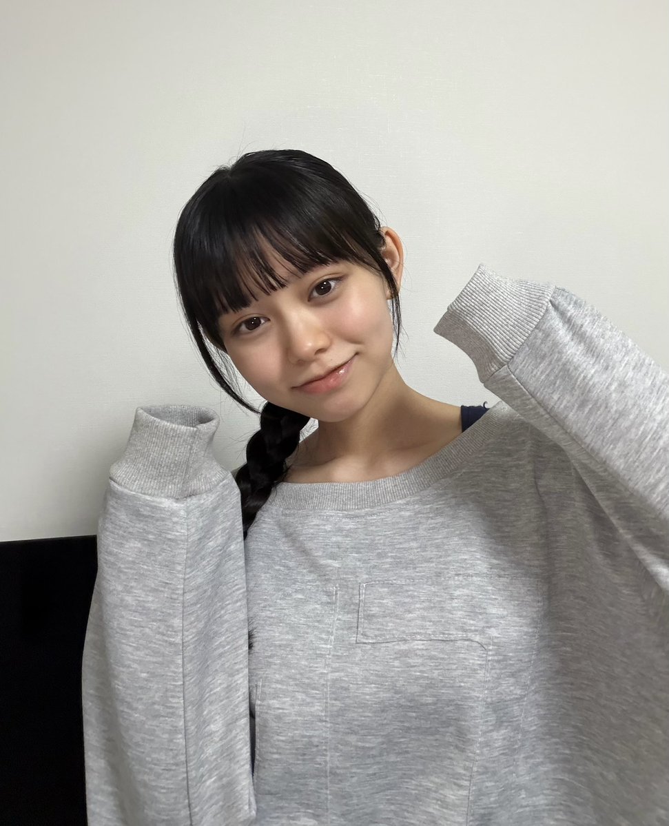 moremocha__'s tweet photo. 前髪切ったー https://t.co/nrpM0le16X