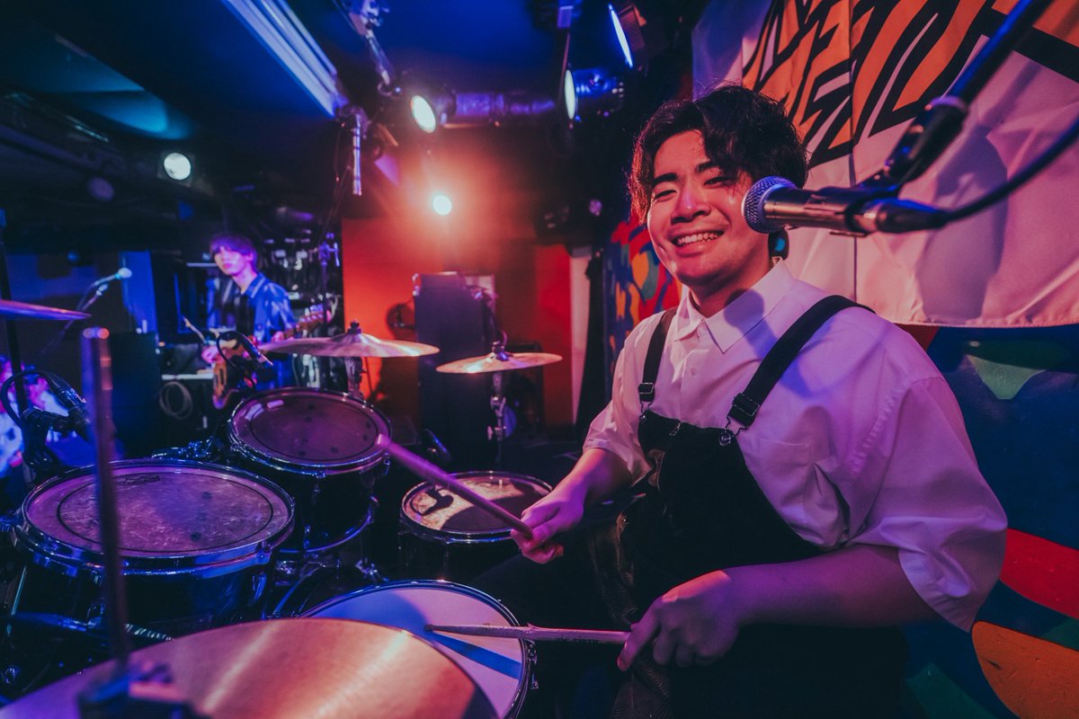 fesypu's tweet photo. /／
 🗣ハンゲキフェス最速レポート⚡️
\＼

2026.9.15(火）
【⚡️ハンゲキフェスエディション⚡️】

 📍Live House Pangea

 ◾︎ファジーデイズ @fuzzydays_band 

ご出演いただき
ありがとうございました！！

📷 photo by 
@syot18_cam 

 #ハンゲキフェス
 #ファジーデイズ https://t.co/OwF1lOKvUk