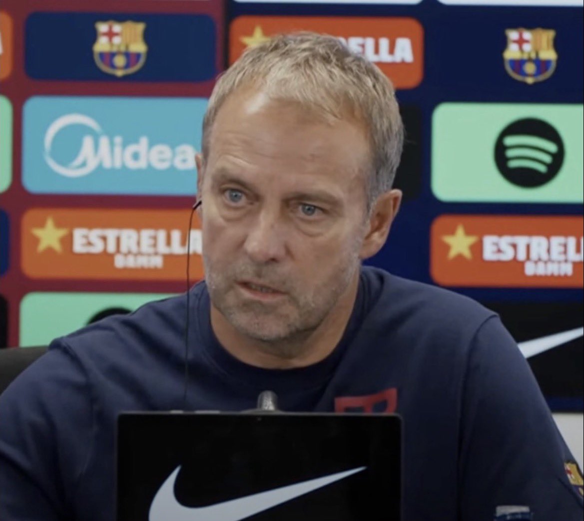 fermin_790's tweet photo. 🎙️ Hansi Flick on Lamine Yamal’s evolution:

🗣️: “He has a fantastic physical level and a lot of quality. He knows that if he positions himself well, he can score. Now he’s going a bit more inside; closer to the goal.” 🌟🔵🔴 https://t.co/ky58v5hGNh