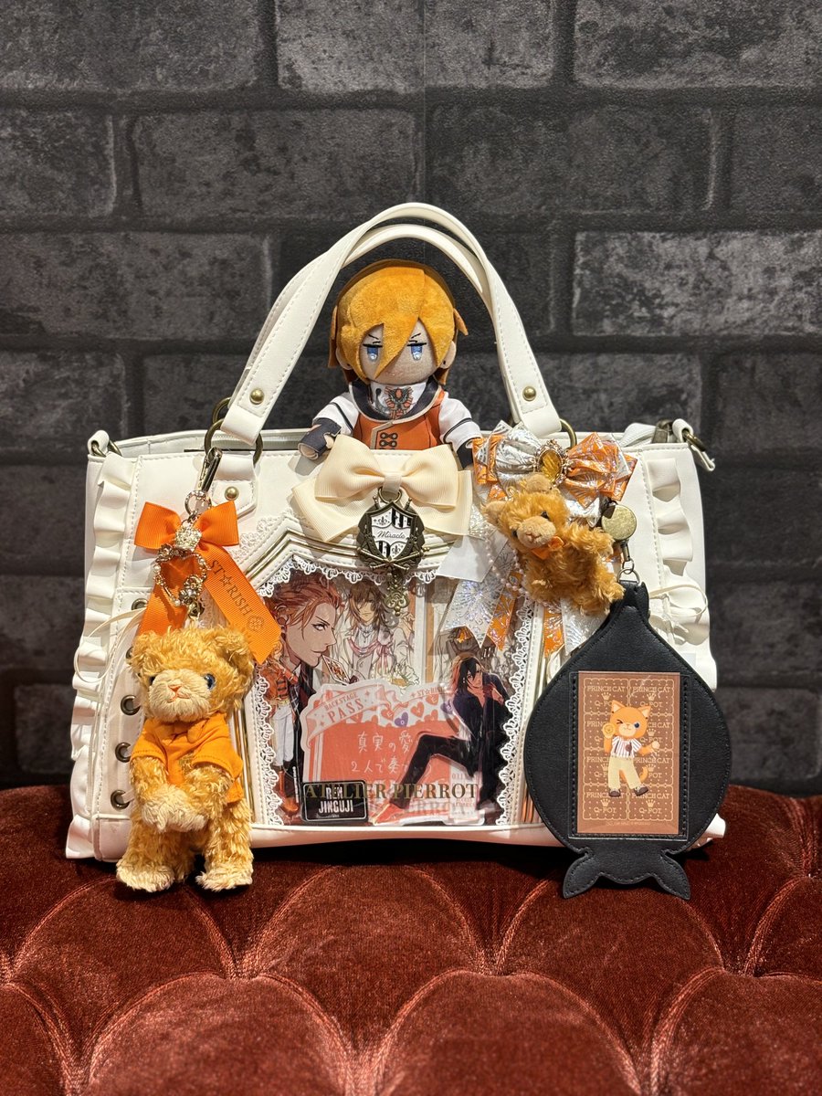 satsuki_pierrot's tweet photo. 横浜店スタッフの痛バアレンジ ✟໒꒱.°

https://t.co/DcUjI7fbqF https://t.co/uVtDCszC5d