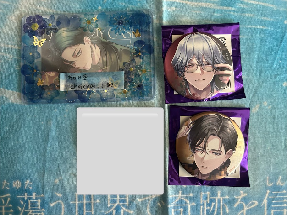 chaichai_1102's tweet photo. 【交換】ブレマイ 2周年 2nd Anniversary 缶バッジ　クリア色紙

◎缶バ
譲 : 在間 白　祠堂 黒
求 : 新名 白　恩田 黒

◎色紙
譲 : 立科
求 : 恩田

郵送のみ。
お声掛けお待ちしています🙇‍♀️
よろしくお願いいたします〜 https://t.co/PE9hcESBEE