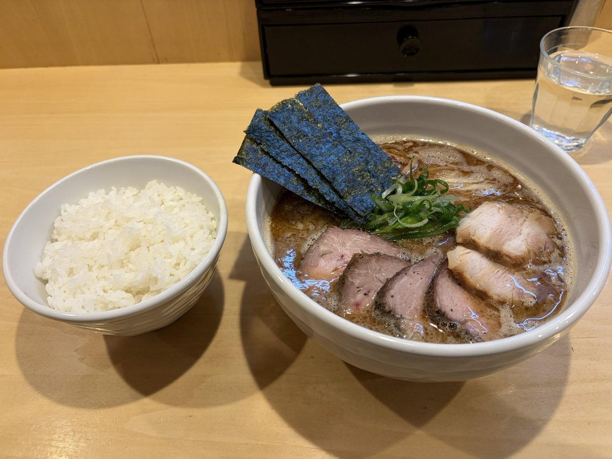 tokyo_0811's tweet photo. R8-12 麺庭つむぎ  南林間 https://t.co/jrLVBSdYBG