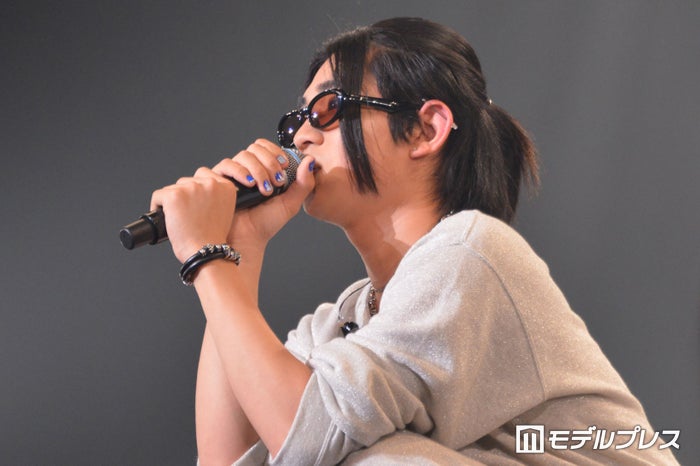 modelpress's tweet photo. BMSG所属・edhiii boi（エディーボーイ）
本日より活動再開
https://t.co/Jbu441RsN7

2025年9月2日、コンプライアンス違反を理由に無期限の活動自粛。約1年間にわたり活動を自粛していたが、2026年9月15日より活動を再開することが発表された。 https://t.co/NXPGDilzT5