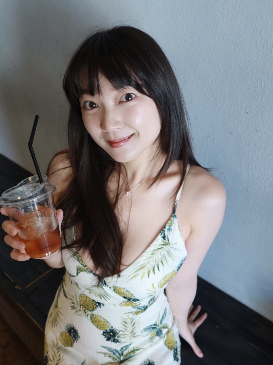 EllwoodNov44928's tweet photo. 90后已婚带娃主妇，第一次在X分享，会有人喜欢么？ https://t.co/F3iz9HhN14