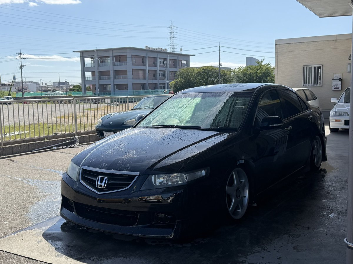 seikaauto_jdm's tweet photo. このアコード誰がいらん❓
CL7  K20Aエンジン AT！
H18年  11.6万キロ  車検9年8月まで
車高調   feelsマフラー  
45万でいいんで持って帰って、、
#車売ります https://t.co/tHj1gBZwK1