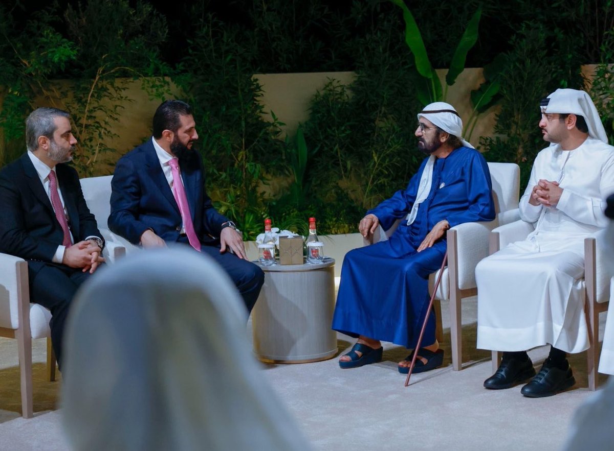 gang_uae's tweet photo. 🔴 الشيخ محمد بن راشد ، نائب رئيس الدولة :

• علاقاتنا مع #سوريا علاقات محبة وصداقة وأخوّة وتقدير ونفرح بعودة سوريا لطريق التنمية ونتفاءل بعودة سوريا الحضارة لمكانتها العالمية التي تستحقها 🇦🇪♥️🇸🇾 https://t.co/JT4DV0SmTZ