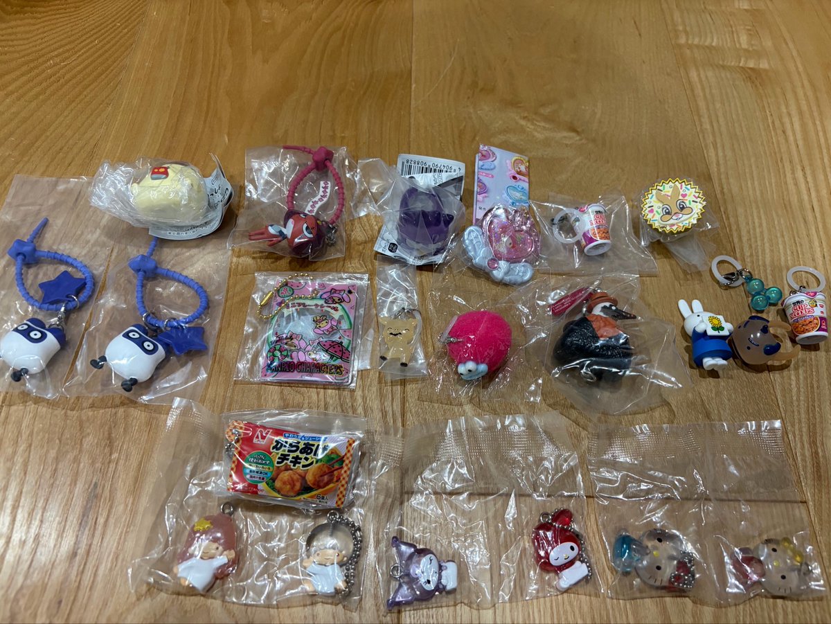 meyaan35's tweet photo. 【ヒスミニお譲り👶🏻】

抱き合わせの金額が高い方に、ヒスミニ１つを定価でお譲りしたいと思っております🙇‍♀️

〆9/16（水）21:00

再販がないと噂のヒスミニなので、
出し渋りもありながらのお譲りです💦
ご希望に添えなければすみません😭

よろしくお願いいたします🙇✨ https://t.co/1uFN5TkPuI
