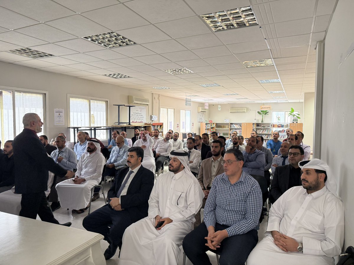 alrazipsb's tweet photo. دورة مراعاة الفروق الفردية يقدمها النائب الأكاديمي الأستاذ أسامة دسوقي https://t.co/Da9KfjIyYq