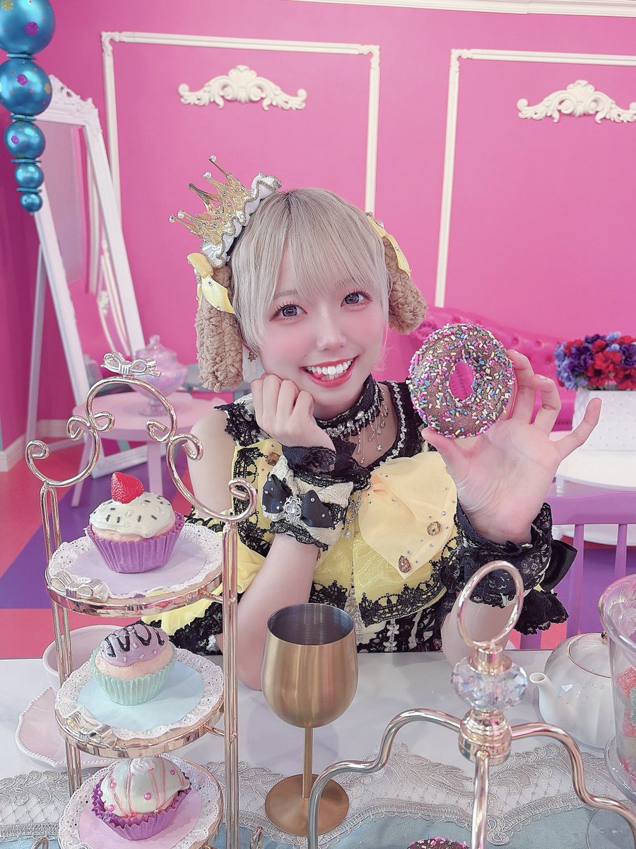 rookey_sakusabu's tweet photo. ハートのシャッターをいま開けちゃおう♡ https://t.co/ftYXzvQZHJ