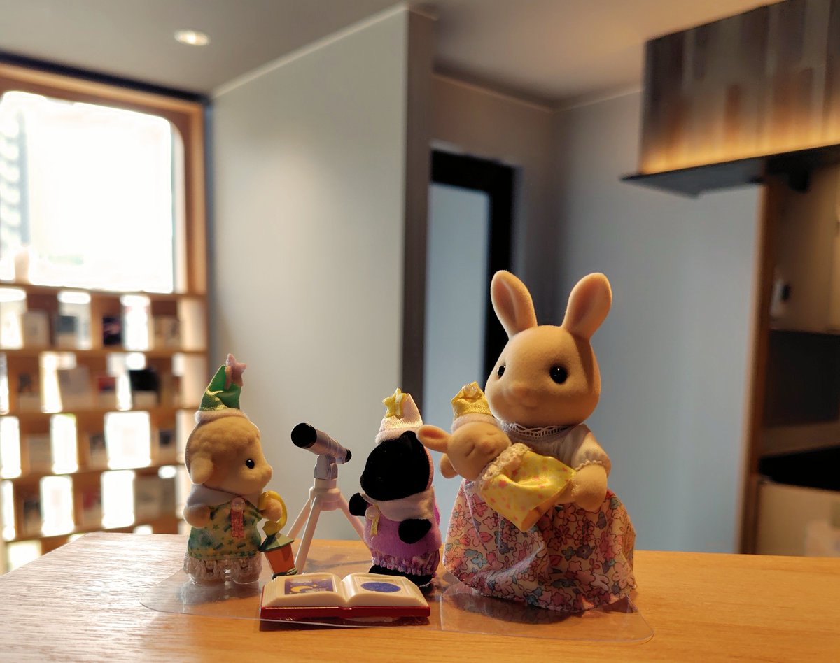 gagapjdtmwtmpjd's tweet photo. BOOK HOTEL京都九条 BOOK Cafe&amp;Bar page
#ブックスポット https://t.co/AtGHc8RF77